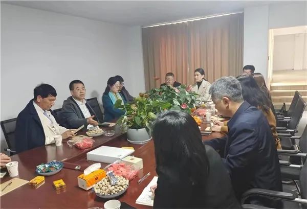 “大理元想”吹響國家級鄉(xiāng)村振興集結(jié)號，信達(dá)電通董事楊敏出席研討會